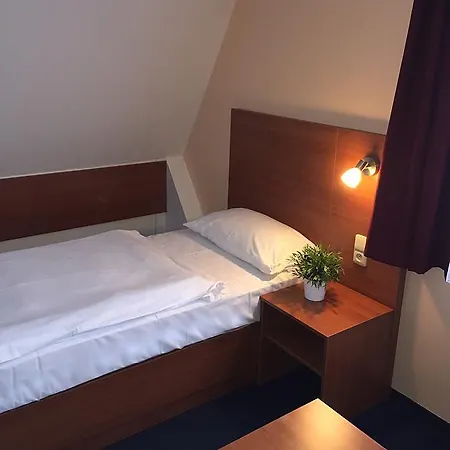 Hotel Elma 3*