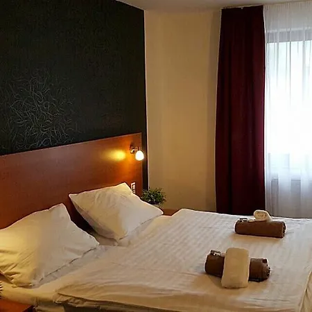 Elma Hotel