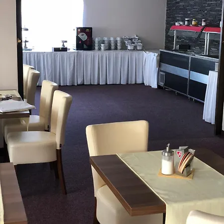Hotel Elma 3*