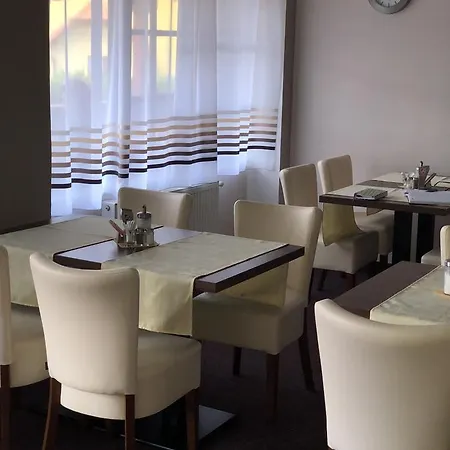 Hotel Elma 3*