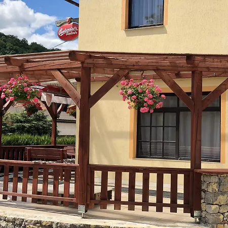 Hotel Elma 3*